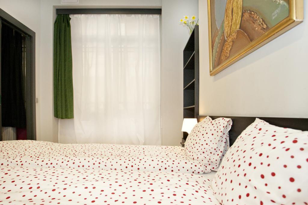Diana Apartment On Vaci Utca บูดาเปสต์ ห้อง รูปภาพ
