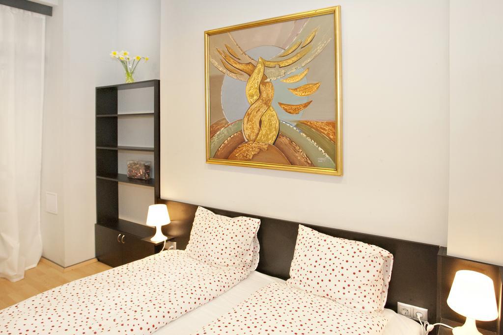 Diana Apartment On Vaci Utca บูดาเปสต์ ห้อง รูปภาพ