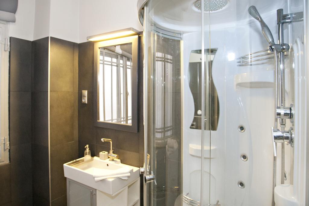 Diana Apartment On Vaci Utca บูดาเปสต์ ห้อง รูปภาพ