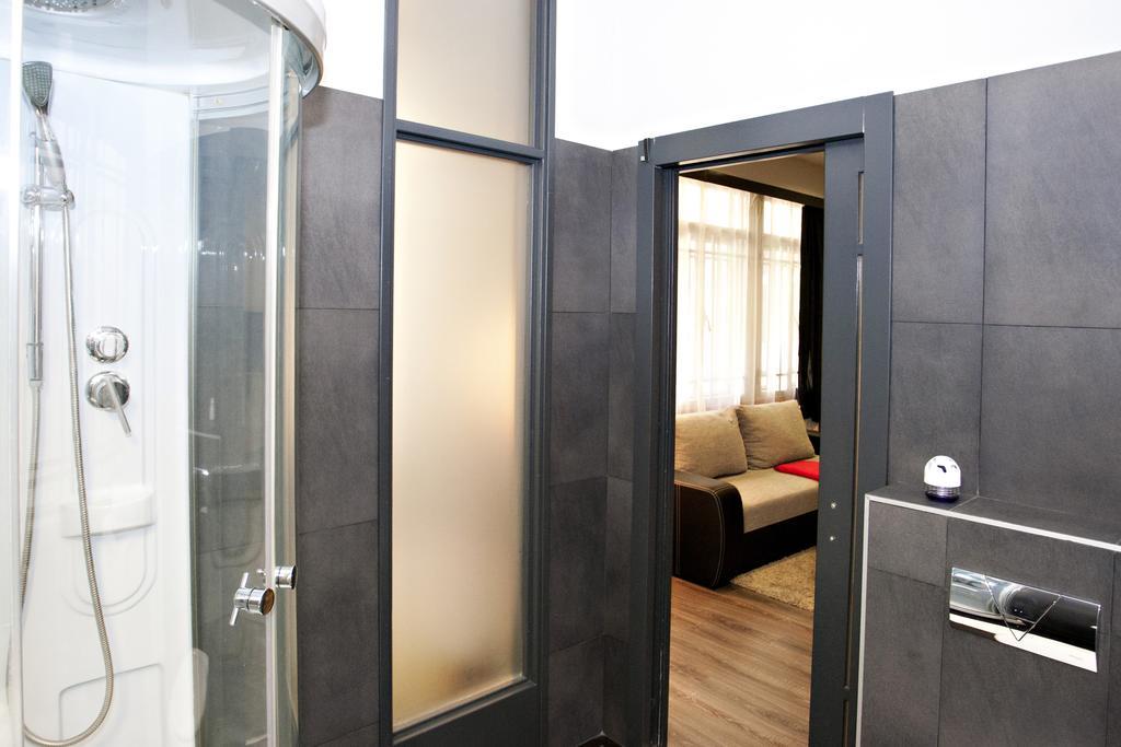 Diana Apartment On Vaci Utca บูดาเปสต์ ห้อง รูปภาพ